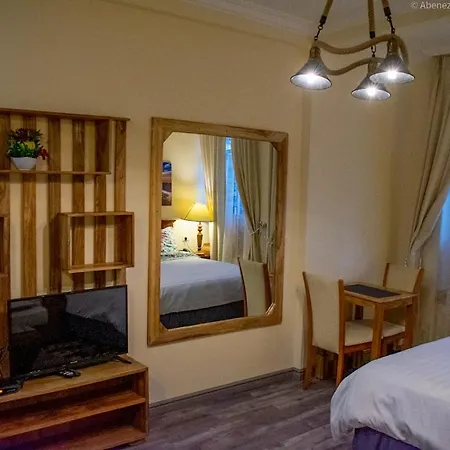 Choice Guest House 2-3